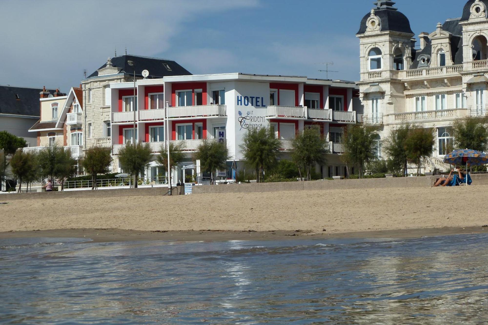 Hotel Le Trident Thyrse Руаян Екстер'єр фото